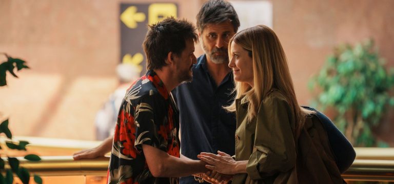 Coque Malla, Hugo Silva y Alexandra Jiménez en Buscando a Coque