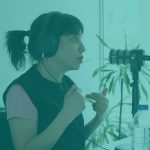 Fotografía de Sonia Méndez en la entrevista para Exigencias del guion